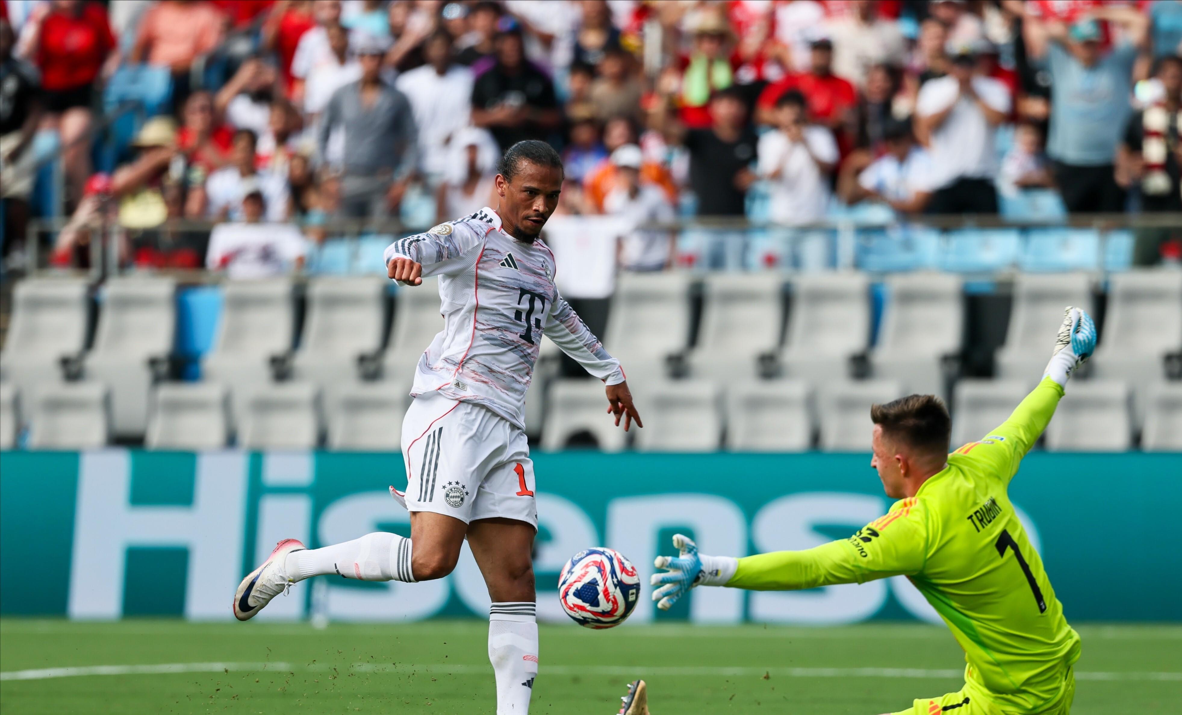 开云平台-阿贾克斯客场逼平拜仁，延续不败战绩的简单介绍