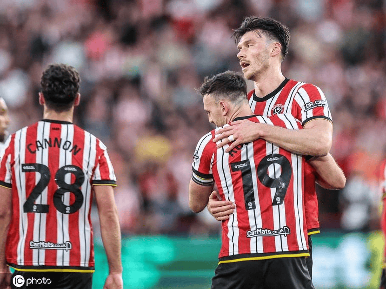 谢菲联大胜卫冕冠军曼城,取得意义胜利的简单介绍 谢菲联大胜卫冕冠军曼城,取得意义胜利的简单介绍