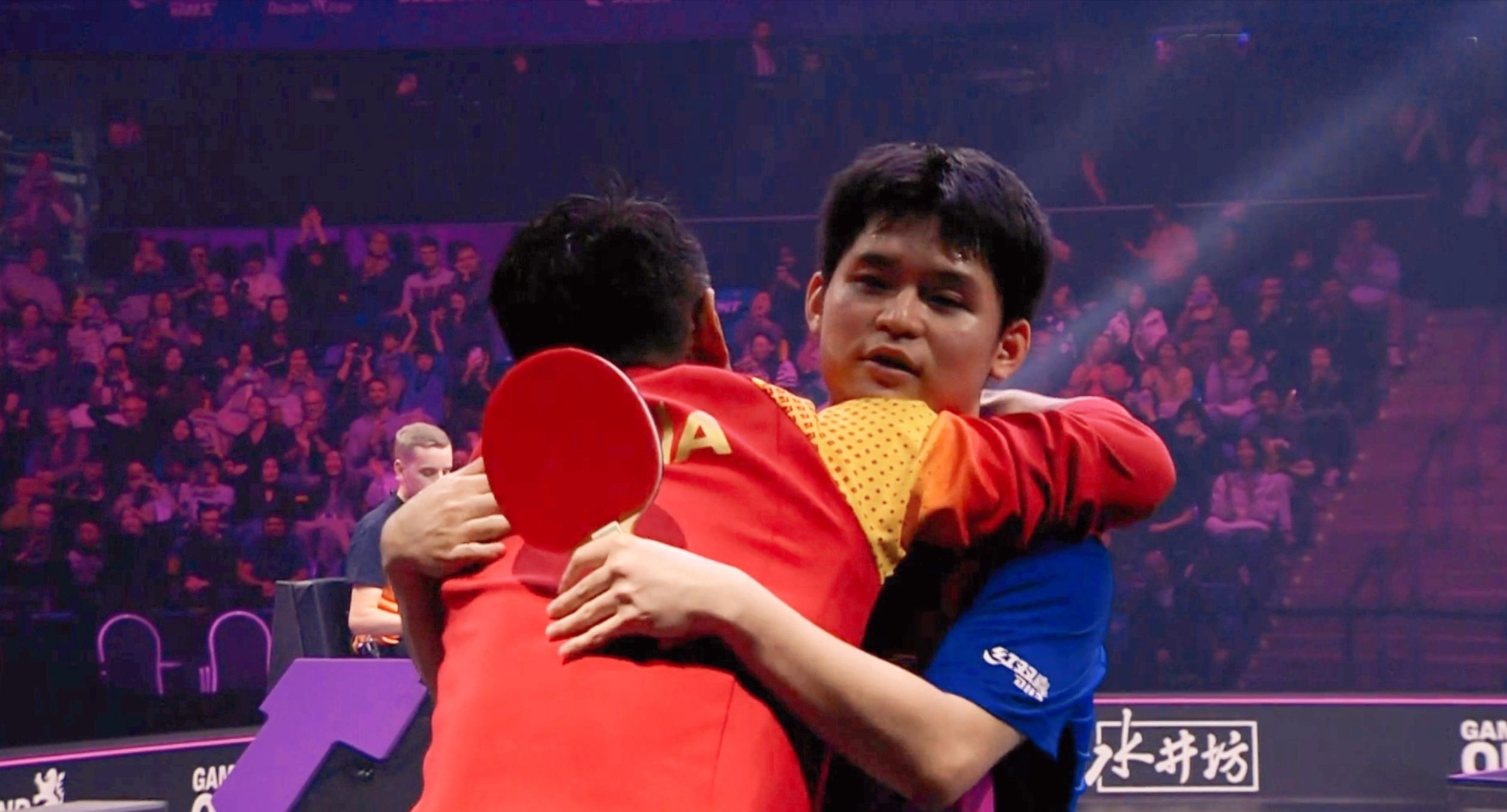 德国队横扫中国队,王皓关键制胜 德国队横扫中国队,王皓关键制胜