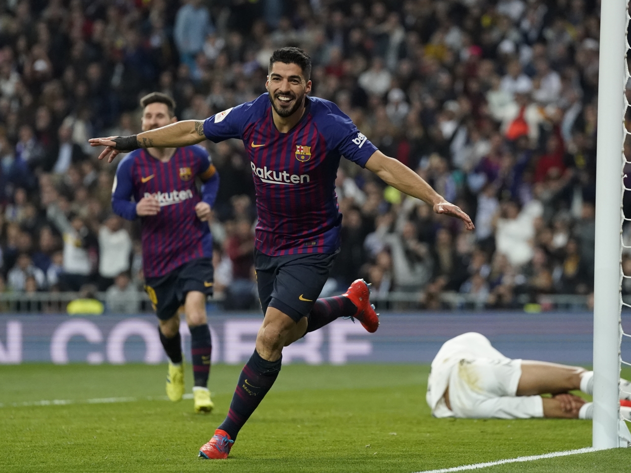 丹麦逆转皇马，苏亚雷斯点燃赛场