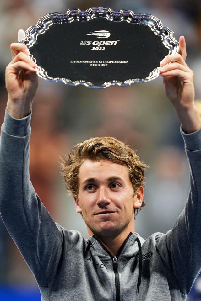 澳网逆转美网，鲁德惊艳四座