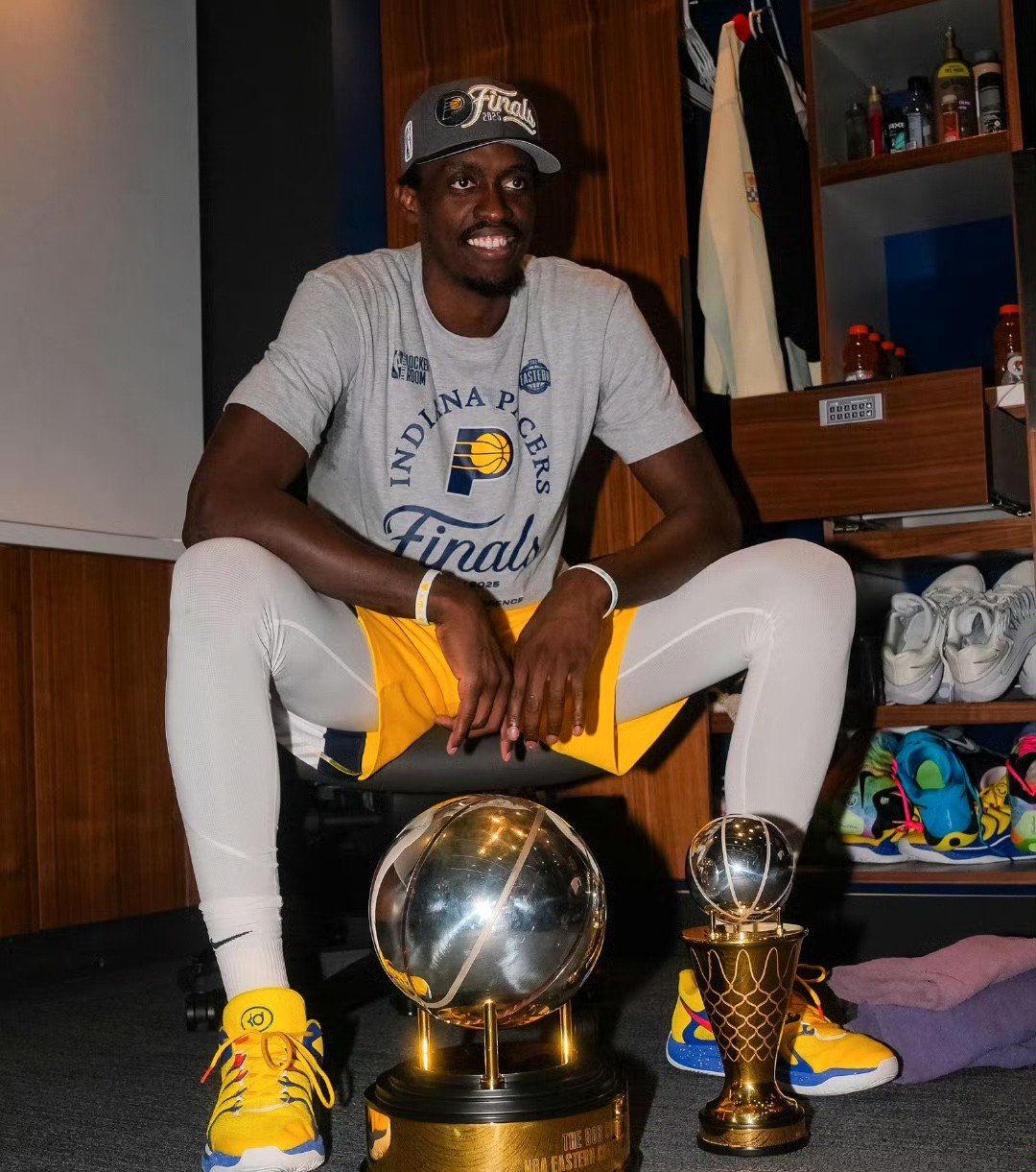 开云体育平台APP-深圳队完胜掘金，西亚卡姆统治全场