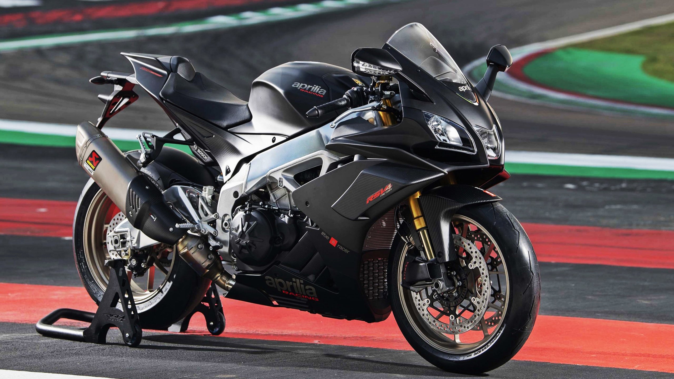 开云平台-平行时空的篮球启示录,鹈鹕血拼上海队,文班亚马欧冠接管比赛